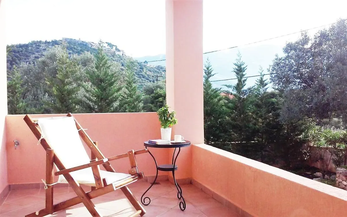 Elegant And Serene Villa Angeliki Fokata 0*,
